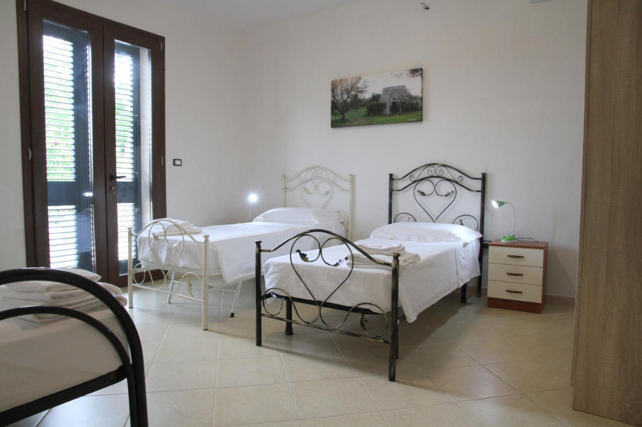 مبيت وإفطار Castiglione d'Otranto Le Due Capanne المظهر الخارجي الصورة