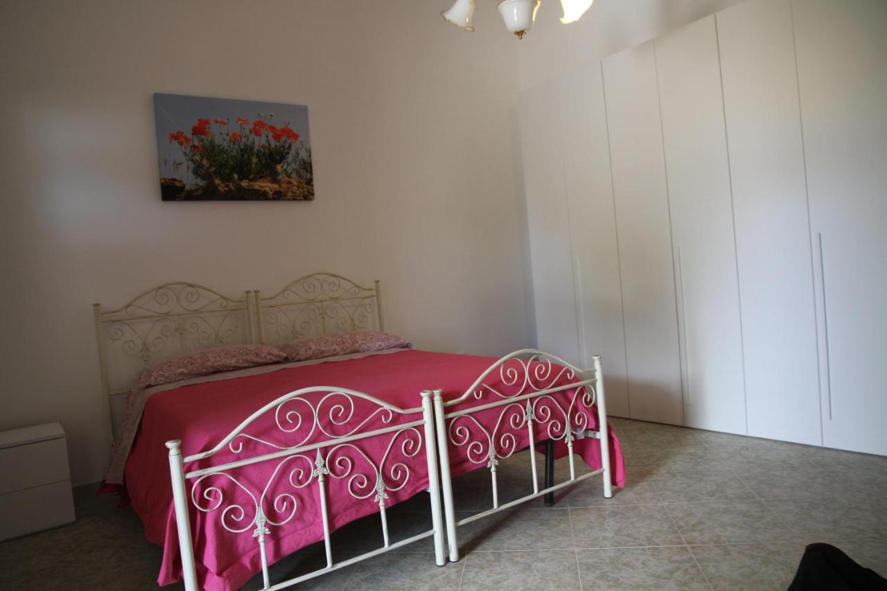 مبيت وإفطار Castiglione d'Otranto Le Due Capanne المظهر الخارجي الصورة